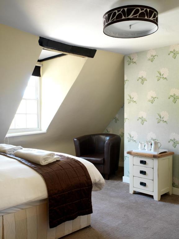 רות'ם The Bull Hotel Maidstone/Sevenoaks חדר תמונה