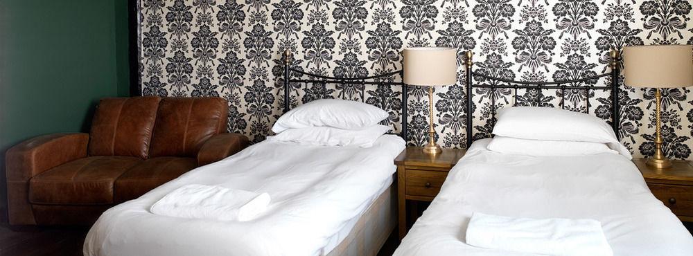 רות'ם The Bull Hotel Maidstone/Sevenoaks מראה חיצוני תמונה